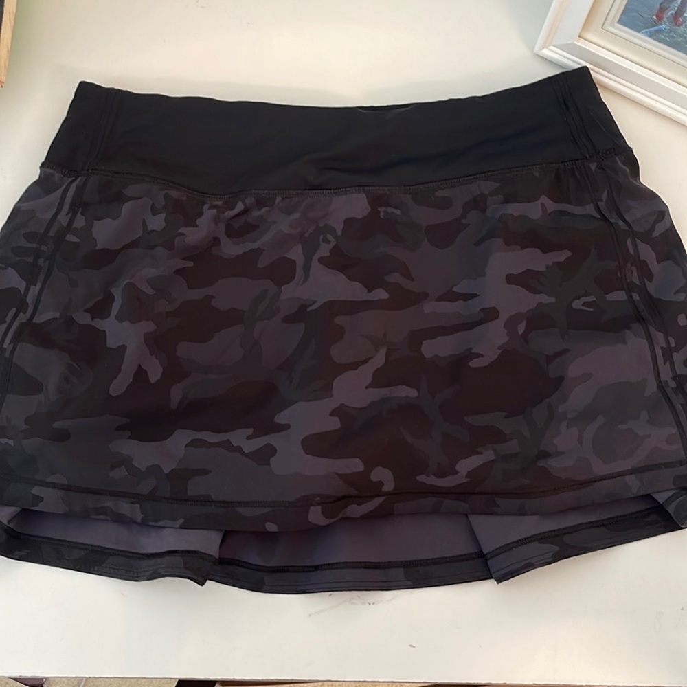 LULU PACE RIVAL SKIRT